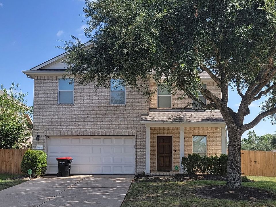 1st image of 1027 Cove Crest Trl