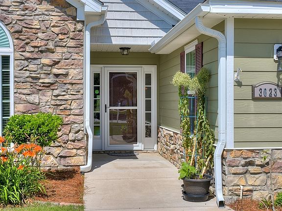3rd image of 3023 Haynes Station Dr