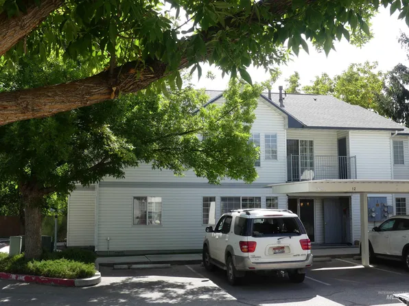 2285 S Challenger Ln APT 202, Boise, ID 83705