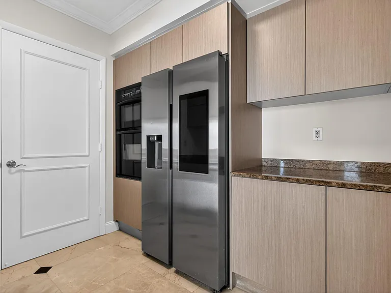 18911 Collins Ave #2303 — Photo 9