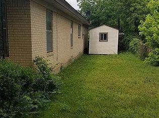 2001 Elton Rd, Haltom City, TX 76117