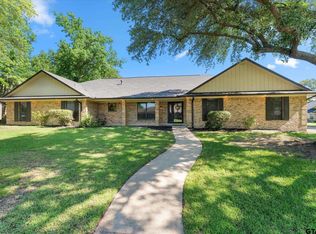 517 Brookwood Dr, Mount Pleasant, TX 75455