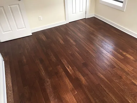 Rented by Metroline Realty | media 29