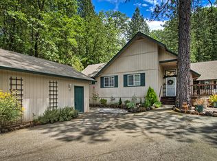 19149 Kamloop Rd, Lakehead, CA 96051