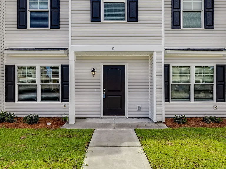 8 Red Robin Ct — Photo 28