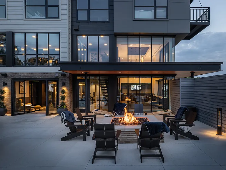 Flats at Iron Ridge — Photo 2
