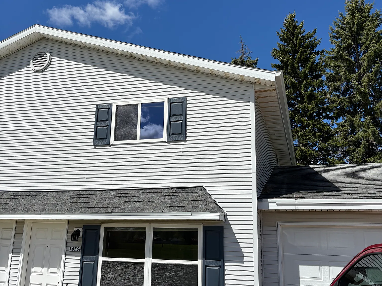 3 bed, 1.5 bath, 1150 sqft, $1,450 — Photo 1