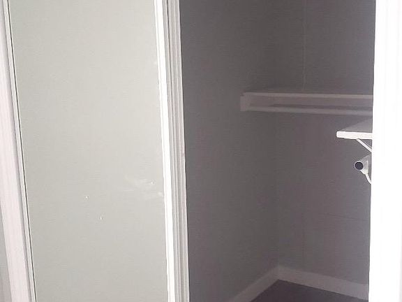 Walk in Closet