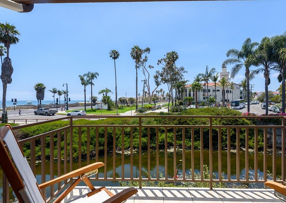 1st image of 671 Del Parque Dr Unit C