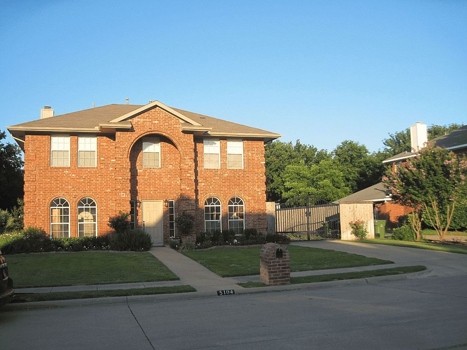 1st image of 5104 Lee Hutson Ln