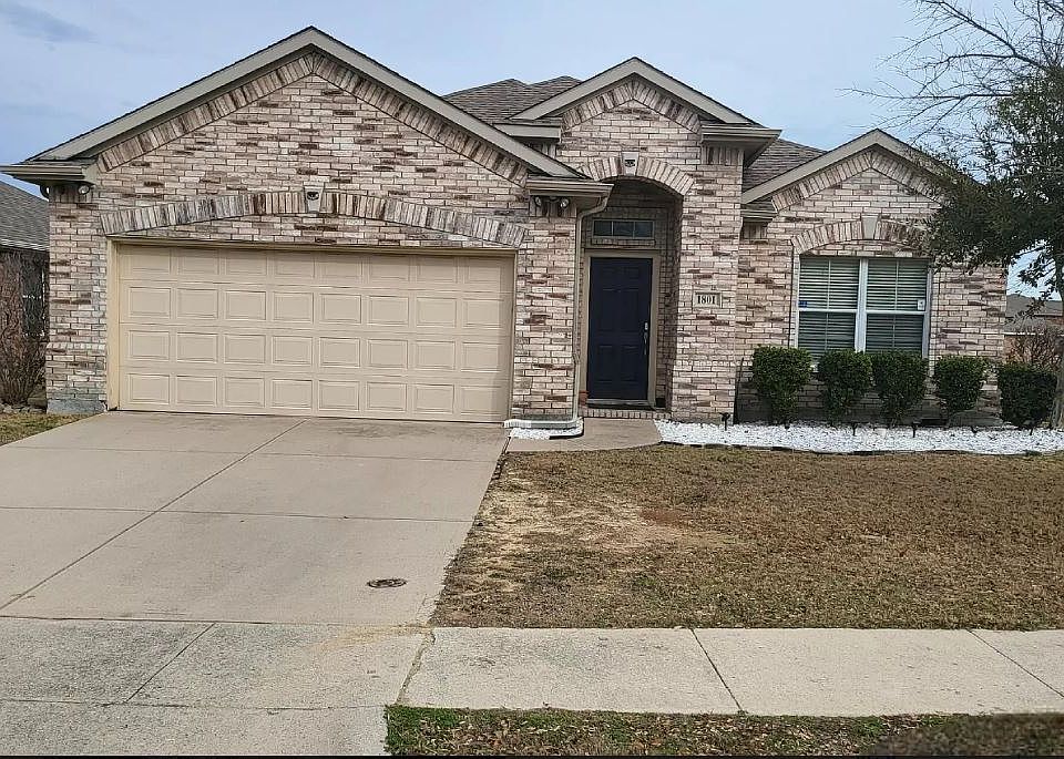 1st image of 1801 Fairbanks Dr