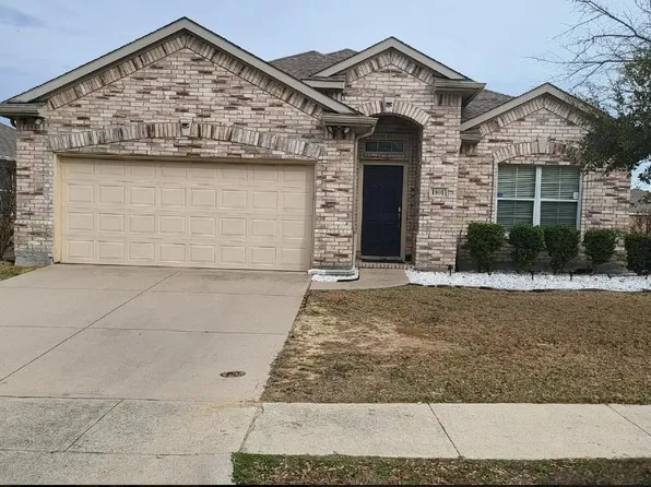 1801 Fairbanks Dr, Princeton, TX 75407