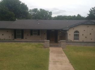 5416 Meadowlake Dr, Guthrie, OK 73044