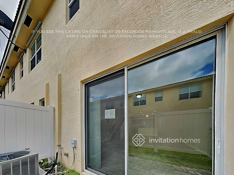 9495 SW Merlin Ct — Photo 18