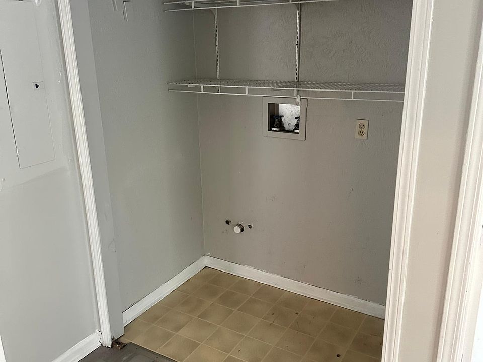 1st image of 2836 Brenner Dr