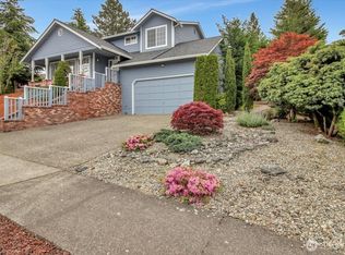 2711 NE 4th Ct, Renton, WA 98056