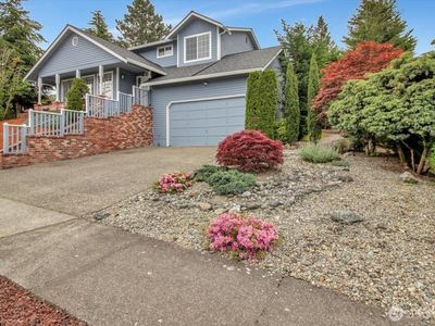 2711 NE 4th Court, Renton, WA, 98056