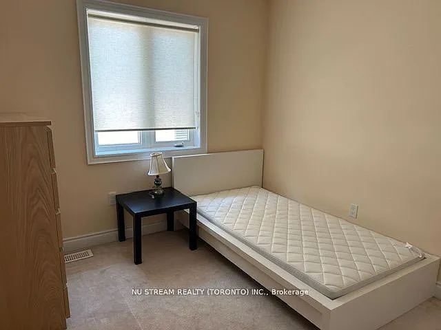 12 Preakness Dr — Photo 8