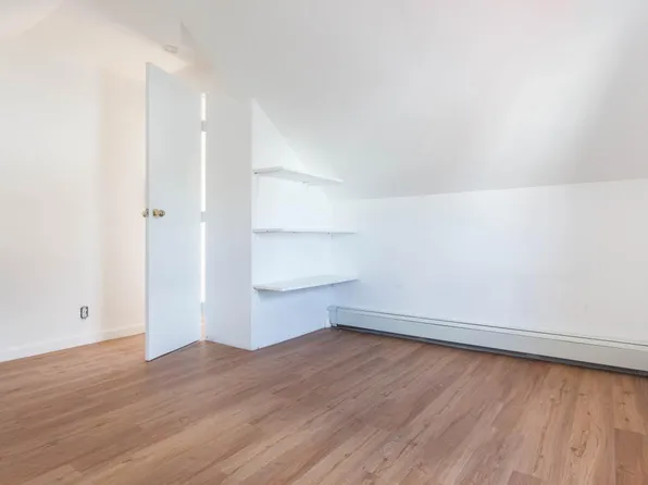 173 New York Avenue image 6 of 12