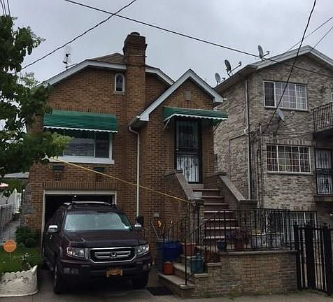 3rd image of 3170 Fenton Ave