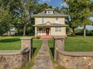 2601 N Grant Ave, Springfield, MO 65803
