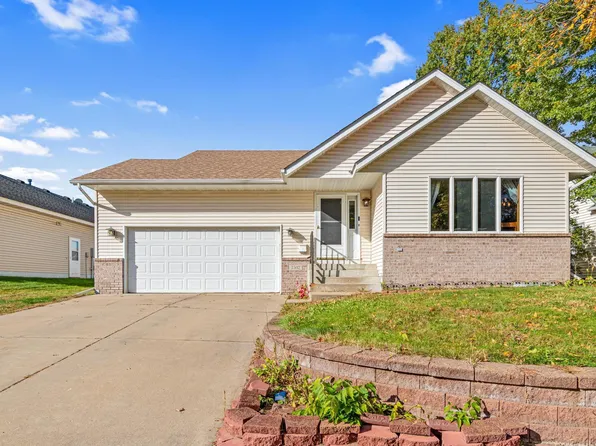 1502 Ramsey St, Hastings, MN 55033