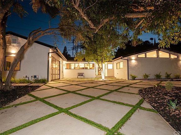 4th image of 4648 Cerro Verde Pl