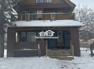 3137 N 28th St, Milwaukee, WI 53216