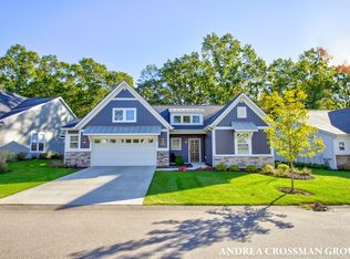 17494 Shinnecock Dr, Spring Lake, MI 49456