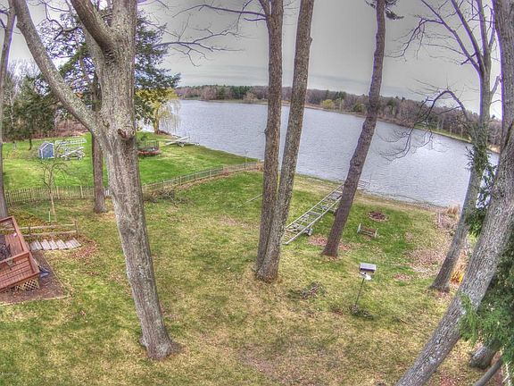 5th image of 15475 Lake Ave