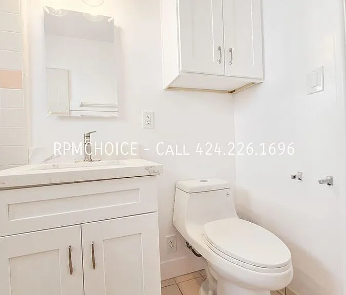 1060 Ravenna Ave — Photo 11