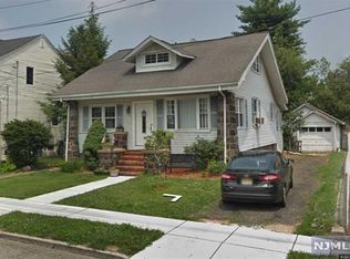 809 Maple Ave, Ridgefield, NJ 07657