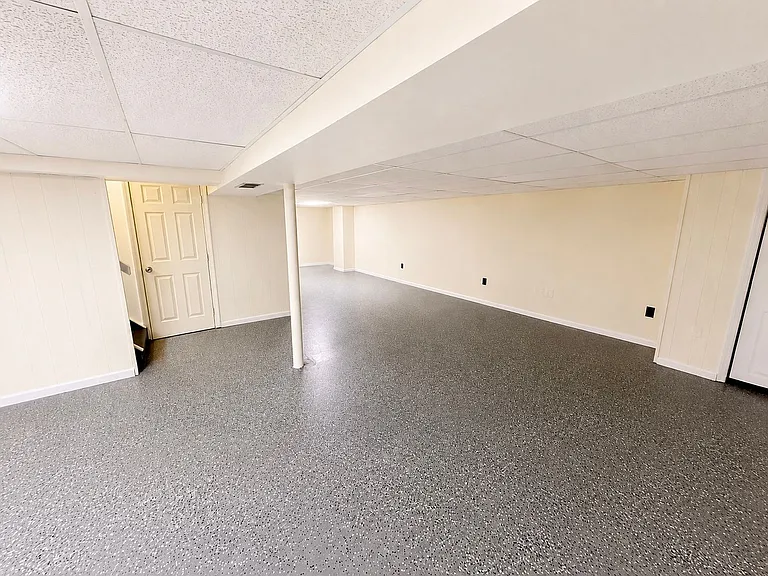 6431 Anderegg Dr — Photo 21