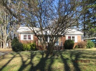 3912 Carlyle Dr, Charlotte, NC 28208