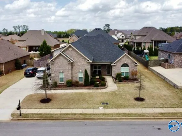 110 Creekrock Dr, Madison, AL 35756