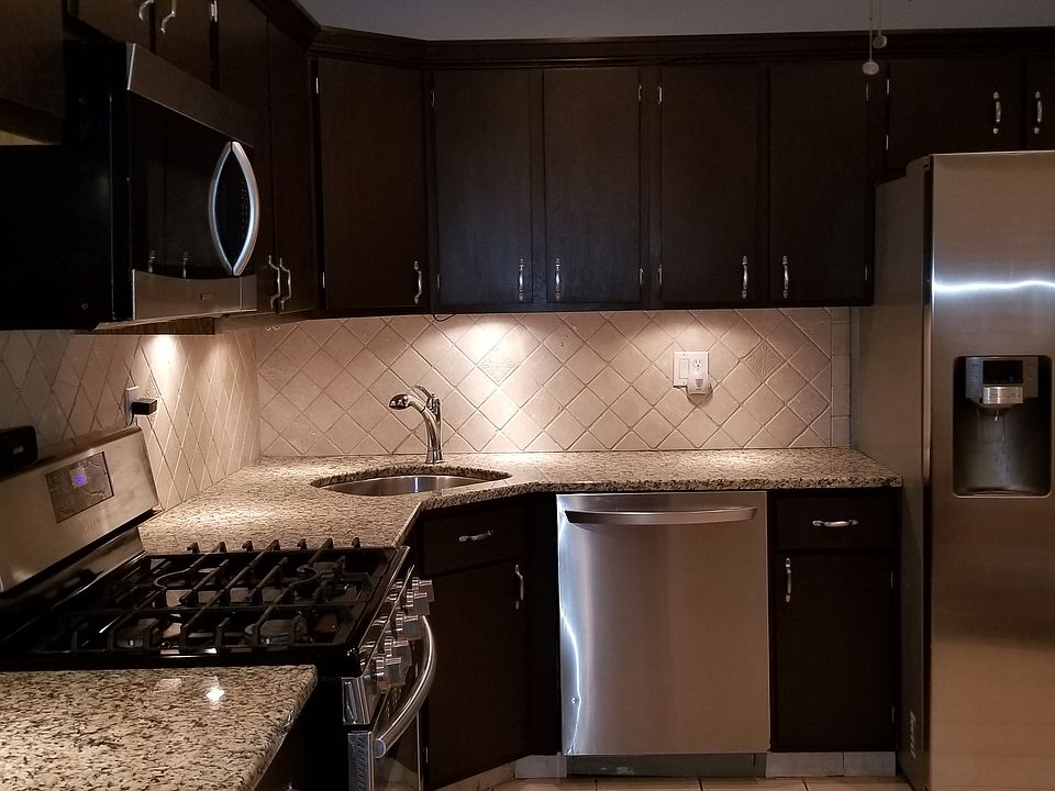 1st image of 15 Tracy Ct #63
