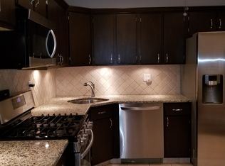 15 Tracy Ct #63, Franklin Park, NJ 08823