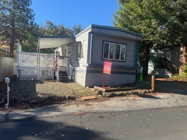 400 Hiram Page Rd #11, Yreka, CA 96097