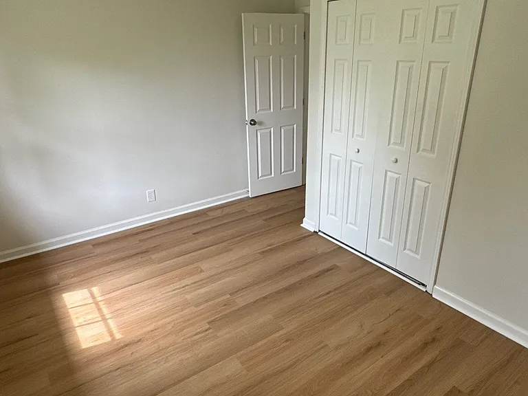 1814 Oakwood Dr — Photo 24