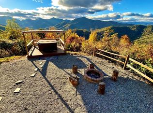 140 Honeysuckle Ln, Almond, NC 28702