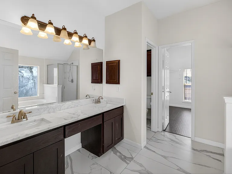 7903 Clear Fork Trl — Photo 22