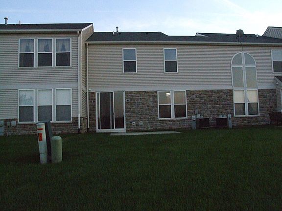 3rd image of 24854 Gates Ln