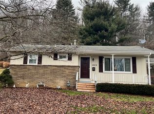 1009 N Ashland Ave, New Castle, PA 16102