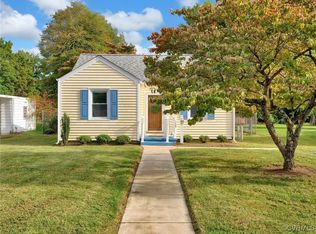515 Riverview Rd, Colonial Heights, VA 23834