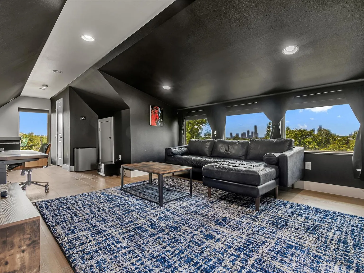 3 bed, 4.0 bath, 1878 sqft, $5,000 — Photo 1