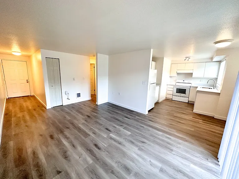 Rivers Landing Apartments — Photo 45