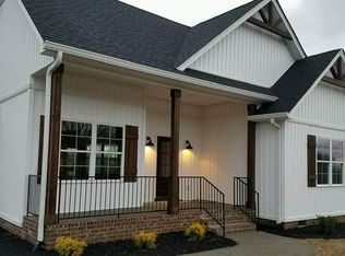 3008 Fisher Ct, Greenbrier, TN 37073