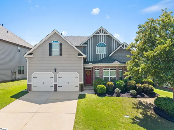 210 Ermon Ct, Greer, SC 29651