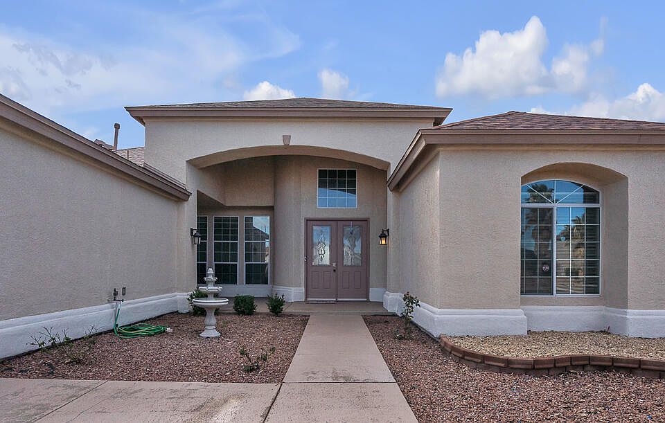 1st image of 708 Phil Hansen Dr