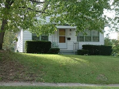 3rd image of 2148 9th St
